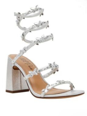 NWB wild pair women’s strappy block heel evening sandals silver size 8.5